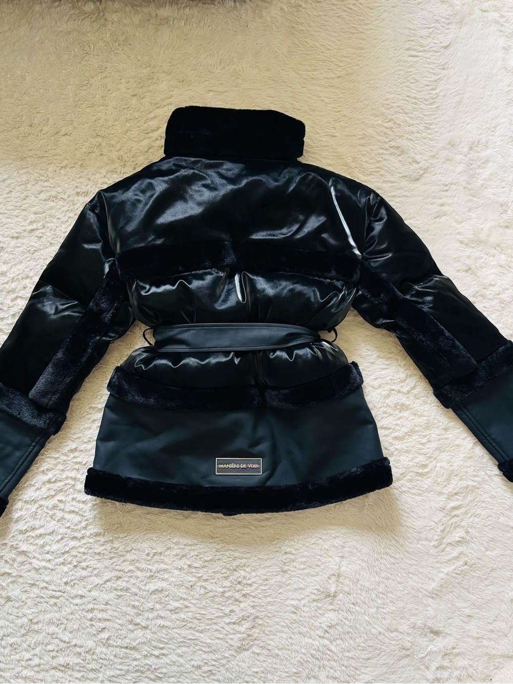 Manière De Voir Black Faux-Fur Trim Belted Women's Jacket - Picture 5 of 11